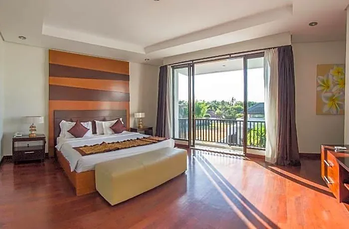 Uma Girasole * Canggu